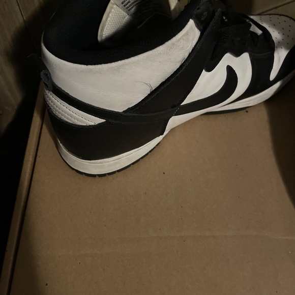 Nike Panda Dunks high tops size 10 MENS - Picture 4 of 7
